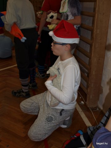 Mikulás-buli 2016